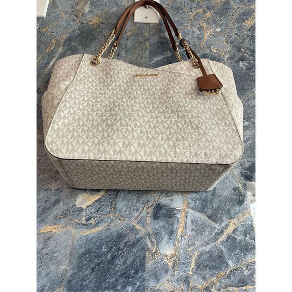 Michael kors MICHAEL KORS Jet Set Large Logo Shoulder Bag - Picture 11 of 13